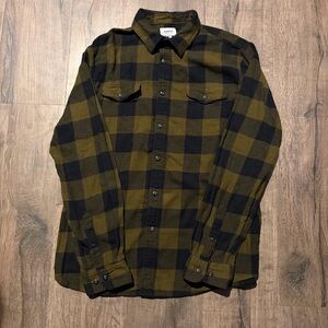 Sonoma Men's Casual Checkered Shirt - Olive and Black